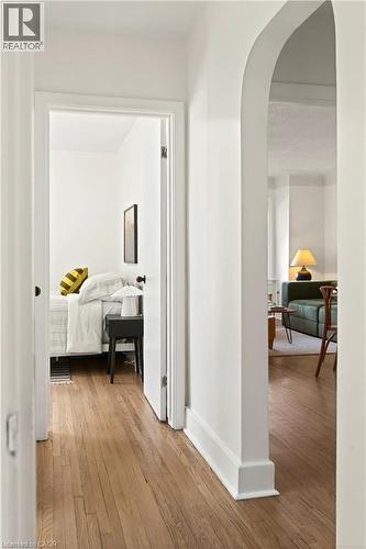 33 East 34Th Street, Hamilton, ON - Indoor