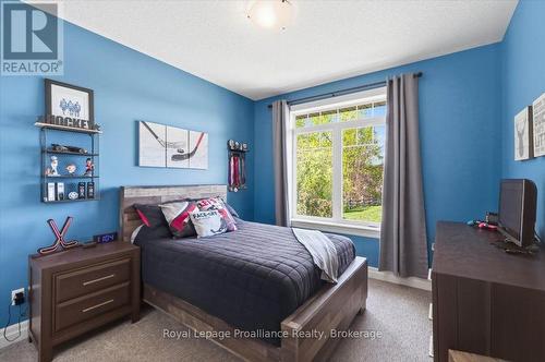 63 Hiddenvalley Drive, Belleville (Thurlow Ward), ON - Indoor Photo Showing Bedroom