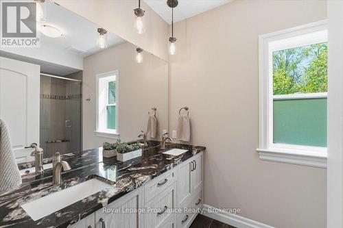 63 Hiddenvalley Drive, Belleville (Thurlow Ward), ON - Indoor Photo Showing Bathroom