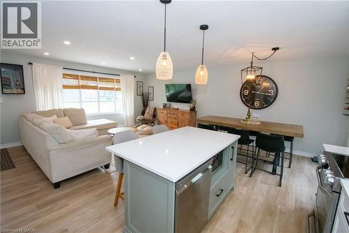 127 Cleary Avenue, Dunnville, ON - Indoor