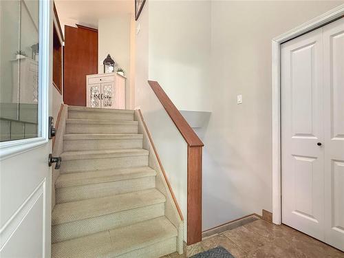 115 Mcvicar Crescent, Brandon, MB - Indoor Photo Showing Other Room