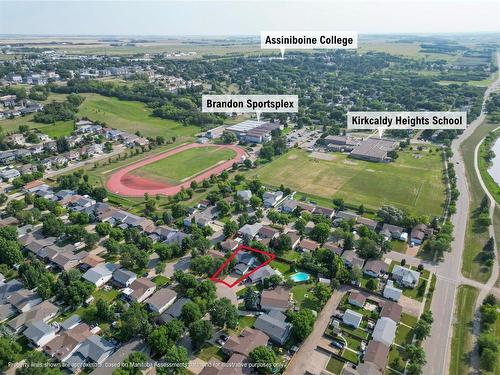 Close to Kirkcaldy Elementary School and the Brandon Sportsplex - 115 Mcvicar Crescent, Brandon, MB -  With View