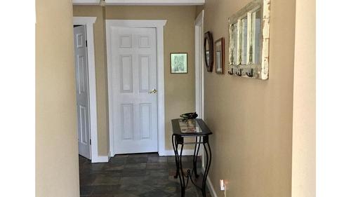 7957 Kincade Road, Kimberley, BC - Indoor Photo Showing Other Room