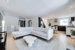 204 Ellerslie Avenue  Toronto, ON M2N 1Y4
