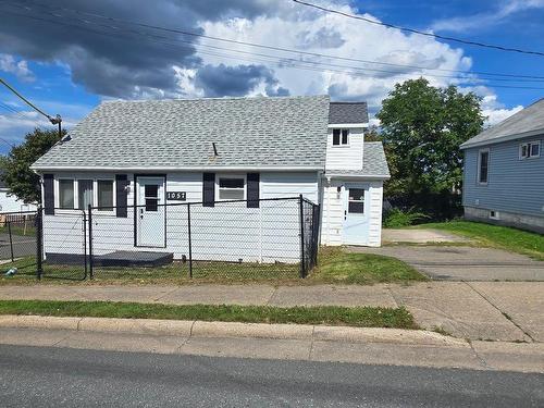 1057 George Street  Sydney, NS B1P 1M9