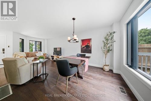 19 Boulder Crescent, Guelph, ON - Indoor