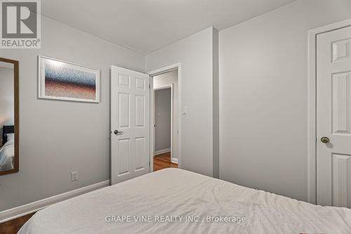 125 Norice Street, Ottawa, ON - Indoor Photo Showing Bedroom