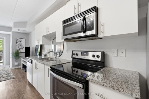 Ll08-25 Kay Crescent, Guelph, ON - Indoor Photo Showing Kitchen With Double Sink With Upgraded Kitchen
