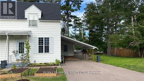 All photos are from 2021 - 16 Wolfe Avenue, Deep River, ON - Outdoor