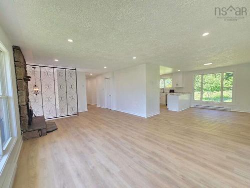61 Chalamont Drive, Hammonds Plains, NS - Indoor Photo Showing Other Room