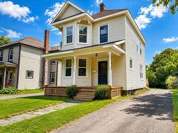 20 Agnew Street  Amherst, NS B4H 2B6
