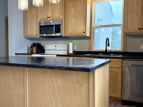 20 Agnew Street, Amherst, NS - Indoor Photo Showing Kitchen With Double Sink