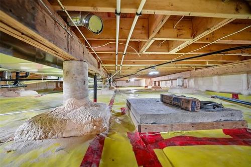 14 Pihulak Dr, Lac Du Bonnet, MB - Indoor Photo Showing Basement