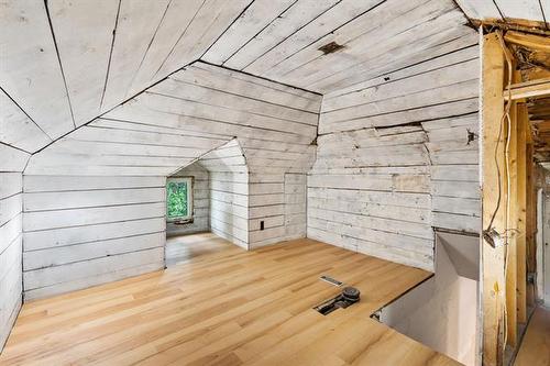 326 Alfred Ave, Winnipeg, MB - Indoor Photo Showing Other Room