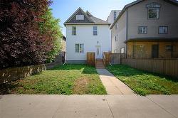 67 Maryland ST  Winnipeg, MB R3G 1K6