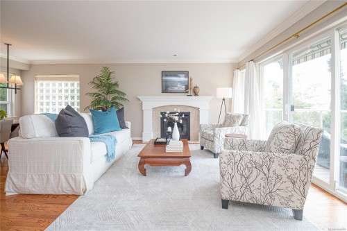 #23-118 Aldersmith Pl, View Royal, BC 