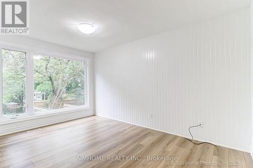 108 Steeles Avenue E, Markham, ON 