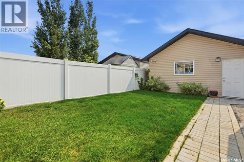 4409 Green Poplar Lane E, Regina, SK - Outdoor
