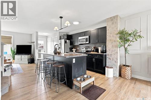 4409 Green Poplar Lane E, Regina, SK - Indoor Photo Showing Kitchen With Stainless Steel Kitchen With Upgraded Kitchen