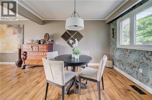 298 Creighton Court, Waterloo, ON - Indoor Photo Showing Dining Room