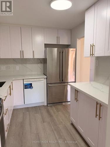 14 CHAUCER CRESCENT  Barrie, ON L4N 4T7