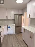 14 CHAUCER CRESCENT Barrie, ON L4N 4T7