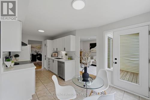Breakfast Nook and Kitchen - Main Level - 20 Redding Way, Ottawa, ON - Indoor Photo Showing Kitchen
