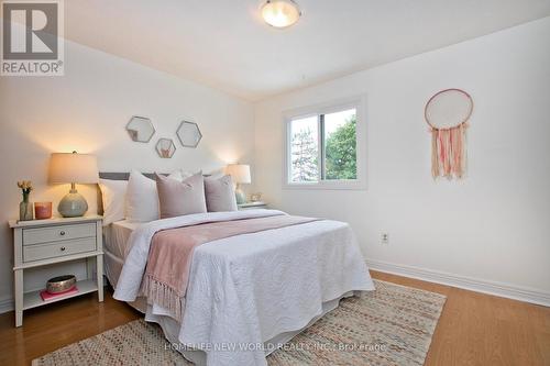 60 James Park Square, Toronto, ON - Indoor Photo Showing Bedroom