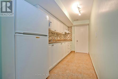 60 James Park Square, Toronto, ON - Indoor