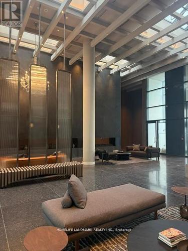 2212 - 8 Interchange Way, Vaughan, ON - Indoor Photo Showing Other Room
