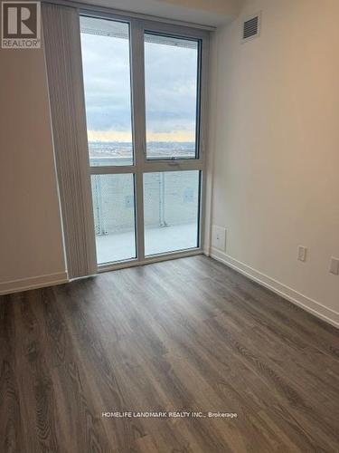 2212 - 8 Interchange Way, Vaughan, ON - Indoor Photo Showing Other Room