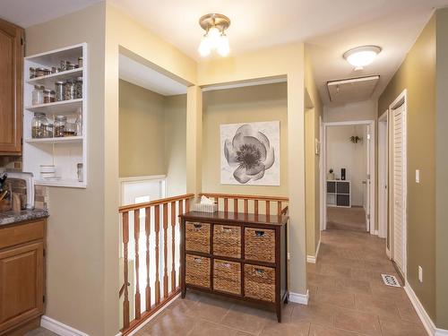 391 Fraser Road, Thunder Bay, ON - Indoor Photo Showing Other Room