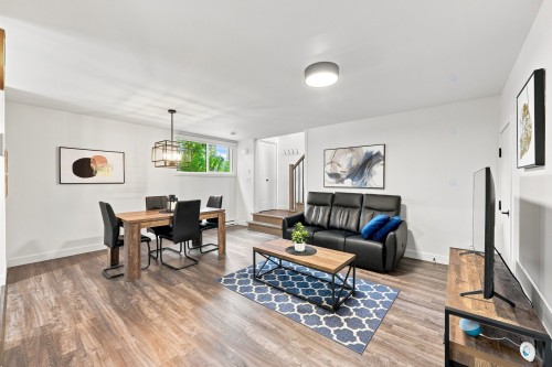 Overall view - 48 Boul. Des Mésanges, Saint-Charles-Borromée, QC - Indoor Photo Showing Living Room