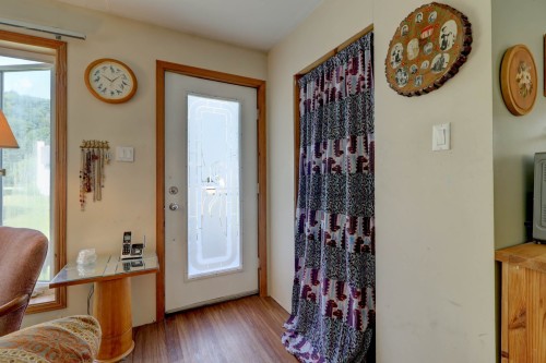 Hall d'entrée/Vestibule - 93 Ch. De La Montagne, Arundel, QC - Indoor