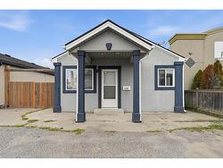 3453 WALKER Road  Windsor, ON N8W 3S2