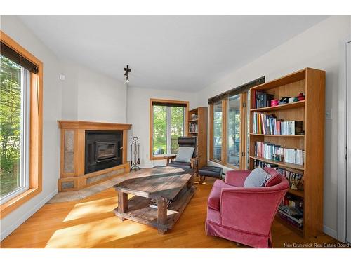 22 Chiasson Crt, Dieppe, NB 