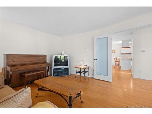 22 Chiasson Crt, Dieppe, NB 