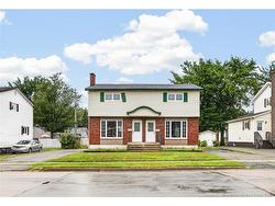 164-166 Ayer AVE Moncton, NB E1C 8G8
