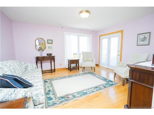 15 Talisman Cres, Fredericton, NB 