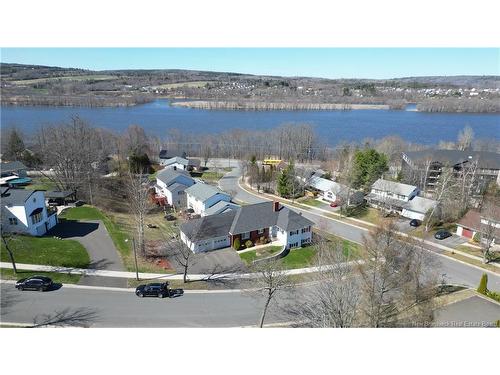 15 Talisman Cres, Fredericton, NB 