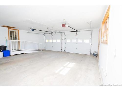 15 Talisman Cres, Fredericton, NB 