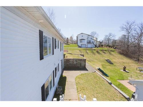15 Talisman Cres, Fredericton, NB 