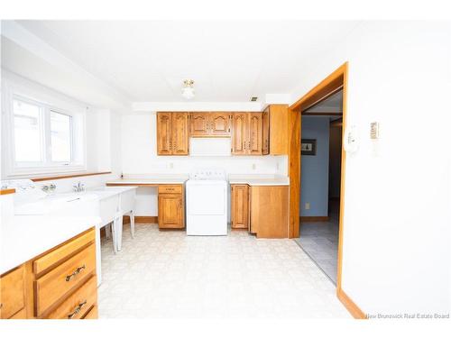 15 Talisman Cres, Fredericton, NB 