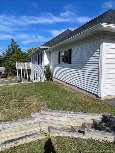 15 Talisman Cres, Fredericton, NB 