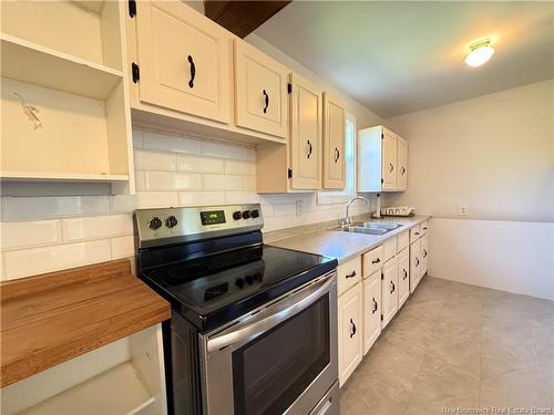 6 Alcorn Dr, Blackville, NB 