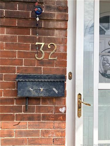 32 Morrison St, Fredericton, NB 