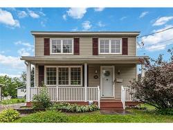 147 Waverley AVE Moncton, NB E1C 7V1