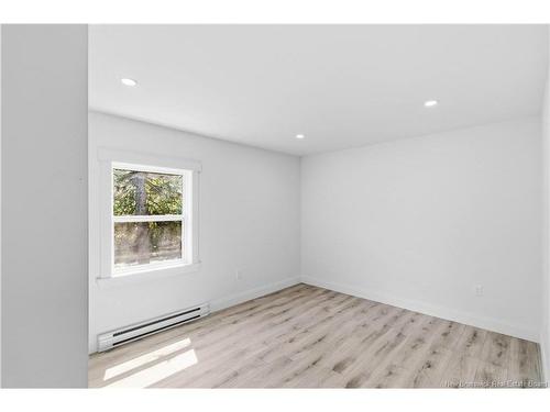 395 Northfield Ave, Minto, NB 