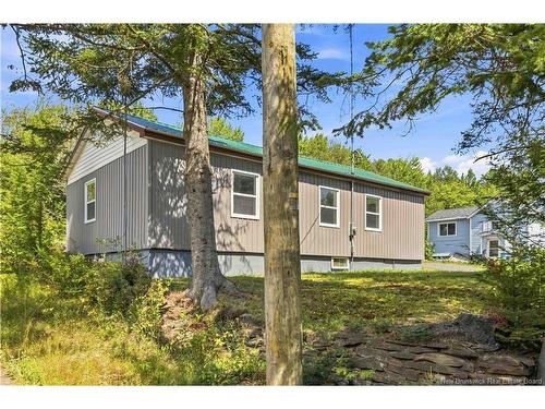 395 Northfield Ave, Minto, NB 