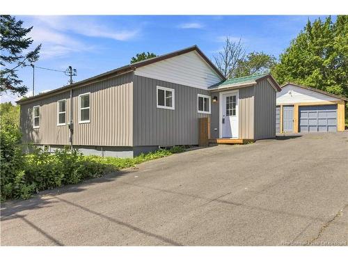 395 Northfield Ave, Minto, NB 